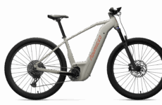 Offroad_Pro_Diamant_WITHE_4K_sideview_v03-shadow-1